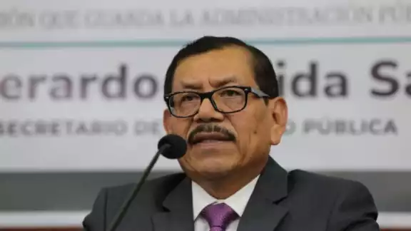 Gerardo Mérida Sánchez presentó su renuncia como secretario de Seguridad en Sinaloa Gerardo Mérida Sánchez presentó su renuncia como secretario de Seguridad en Sinaloa