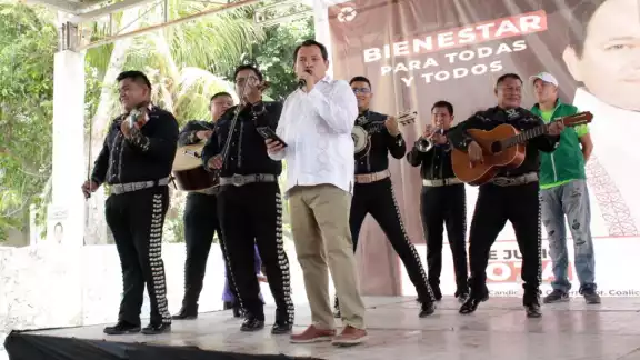 ¿Cuál fue la canción que interpretó Joaquín Díaz Mena?