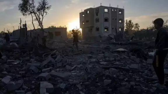 Israel presentó a Egipto, Qatar y Estados Unidos un plan de tregua en Gaza en tres etapas Israel presentó a Egipto, Qatar y Estados Unidos un plan de tregua en Gaza en tres etapas