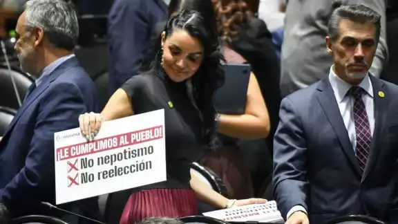A pesar de que la presidenta Claudia Sheinbaum Pardo propuso que la reforma comenzara a aplicarse en 2027, esta se aplicará hasta 2030 A pesar de que la presidenta Claudia Sheinbaum Pardo propuso que la reforma comenzara a aplicarse en 2027, esta se aplicará hasta 2030