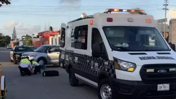 Ciclista sufre percance por conductor imprudente en Chetumal Ciclista sufre percance por conductor imprudente en Chetumal