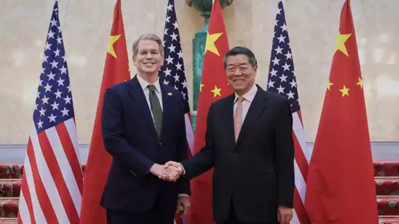 Secretario del Tesoro de Estados Unidos, Scott Bessent y el viceprimer ministro chino, He Lifeng Secretario del Tesoro de Estados Unidos, Scott Bessent y el viceprimer ministro chino, He Lifeng