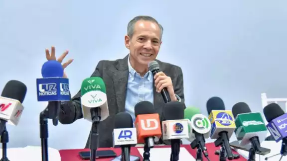 Gerardo Vargas Landeros, alcalde Ahome, Sonora, está acusado de tener presunta implicación en un contrato irregular de arrendamiento de 126 patrullas Gerardo Vargas Landeros, alcalde Ahome, Sonora, está acusado de tener presunta implicación en un contrato irregular de arrendamiento de 126 patrullas