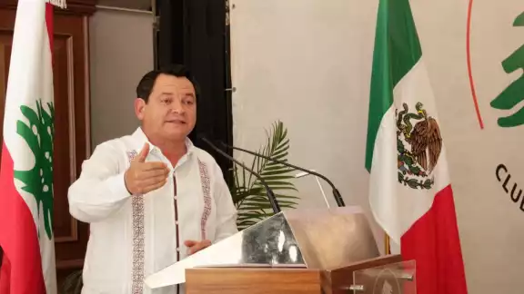 Joaquín Díaz Mena, candidato de Sigamos Haciendo Historia en Yucatán Joaquín Díaz Mena, candidato de Sigamos Haciendo Historia en Yucatán