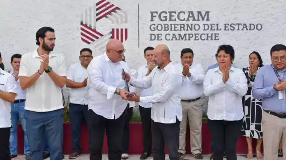 Renato Sales Heredia recibió un homenaje en Campeche Renato Sales Heredia recibió un homenaje en Campeche