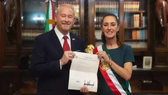 La presidenta de México sustuvo su tercera reunión con el embajador de estados Unidos en México, Ronald Johnson La presidenta de México sustuvo su tercera reunión con el embajador de estados Unidos en México, Ronald Johnson