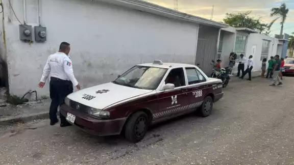 El incidente ocurrió en la calle España esquina con Portugal, cuando Antonio intentaba cruzar la calle El incidente ocurrió en la calle España esquina con Portugal, cuando Antonio intentaba cruzar la calle