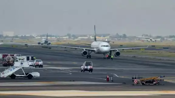 El Aeropuerto Internacional de la Ciudad de México informó que ya se reanudaron las operaciones de este viernes 22 de noviembre El Aeropuerto Internacional de la Ciudad de México informó que ya se reanudaron las operaciones de este viernes 22 de noviembre