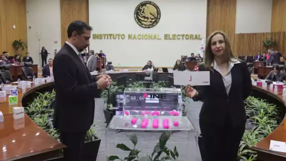 Las personas que integren las mesas de votación serán responsables de recibir y contar los votos en la jornada electoral Las personas que integren las mesas de votación serán responsables de recibir y contar los votos en la jornada electoral