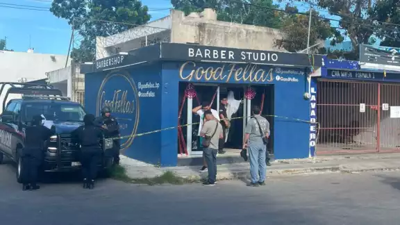Robo nocturno a una barbería la deja totalmente vacía en Chetumal Robo nocturno a una barbería la deja totalmente vacía en Chetumal