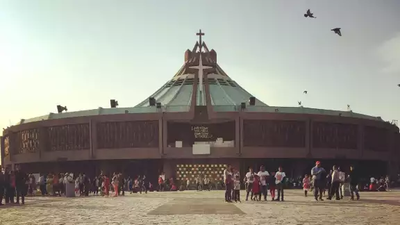 ¿Qué artistas estarán en la Basílica de Guadalupe para cantarle las mañanitas a la Virgen?