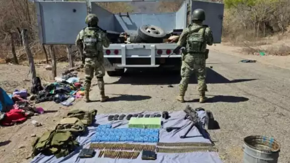 Tras el enfrentamiento, las fuerzas federales llevaron a cabo un operativo en la zona para asegurar los elementos involucrados Tras el enfrentamiento, las fuerzas federales llevaron a cabo un operativo en la zona para asegurar los elementos involucrados