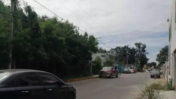 Viven con miedo más de 90 familia de la colonia Magisterial de Chetumal, denuncian que presuntos drogadictos y borrachos han robado 8 veces en la zona