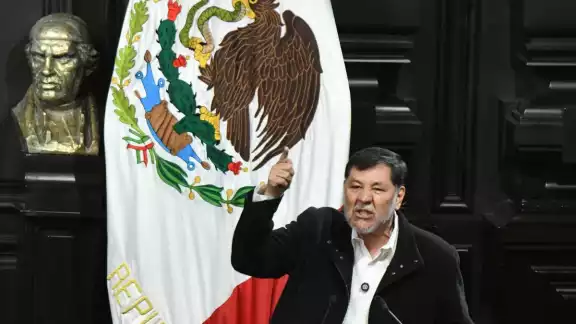 Gerardo Fernández Noroña, senador de la República Gerardo Fernández Noroña, senador de la República