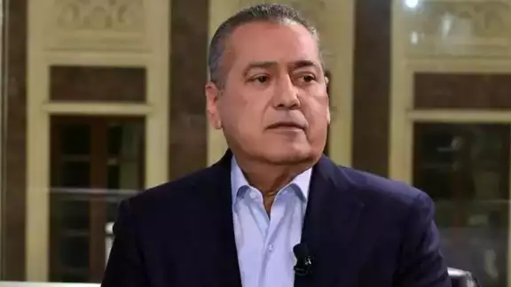 Manlio Fabio Beltrones pidió licencia indefinida para atender asuntos personales. Manlio Fabio Beltrones pidió licencia indefinida para atender asuntos personales.