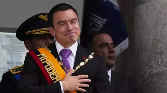 Daniel Noboa Azin, al rendir protesta para su segundo periodo presidencial en Ecuador