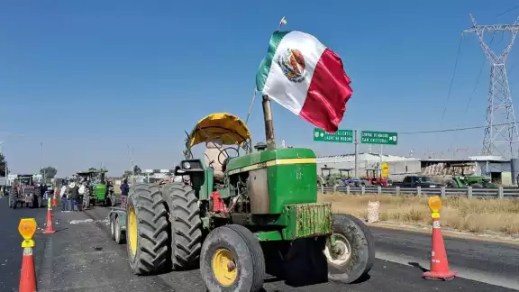 La Presidenta de México reiteró que su administración mantendrá canales de diálogo abiertos con quienes presenten demandas auténticas La Presidenta de México reiteró que su administración mantendrá canales de diálogo abiertos con quienes presenten demandas auténticas