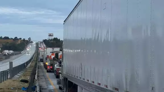 En los ultimos días la circulación en la autopista México Querétaro ha sido muy complicada para quienes la transitan En los ultimos días la circulación en la autopista México Querétaro ha sido muy complicada para quienes la transitan