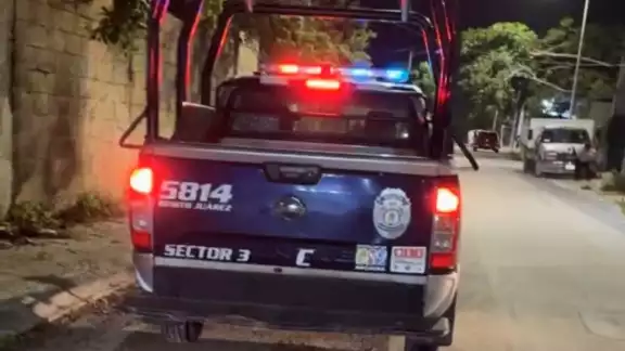 Agentes policiacos atendieron los reportes en Cancún