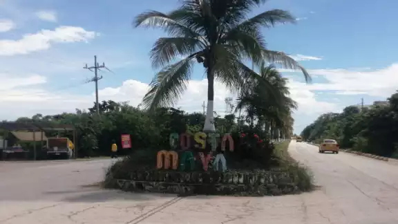 Decae un 70% la actividad turística de Chacchobén, servidores turísticos culpan al alza de tarifas en la zona arqueológica