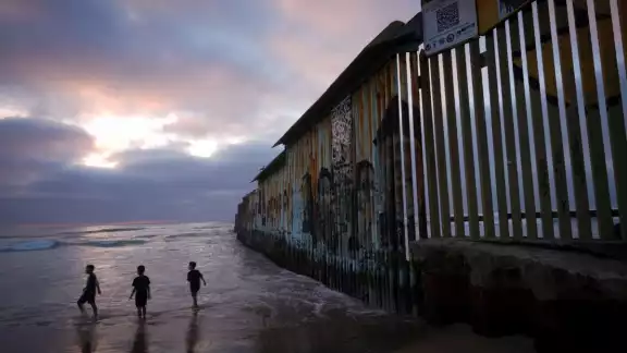 Donald Trump ha anunciado su intención de invocar la Ley de Enemigos Extranjeros de 1798 Donald Trump ha anunciado su intención de invocar la Ley de Enemigos Extranjeros de 1798