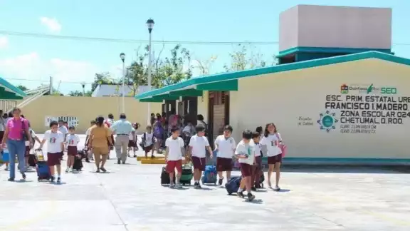 Exitoso regreso a clases en Chetumal Exitoso regreso a clases en Chetumal