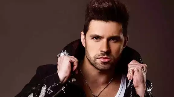 Representante de Eleazar Gómez, afirma que la novia del actor no lo va a demandar por presunta violencia Representante de Eleazar Gómez, afirma que la novia del actor no lo va a demandar por presunta violencia