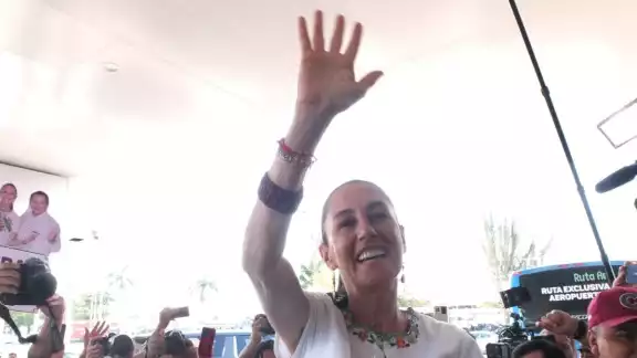 Claudia Sheinbaum agradece a sus simpatizantes por el apoyo en Mérida Claudia Sheinbaum agradece a sus simpatizantes por el apoyo en Mérida