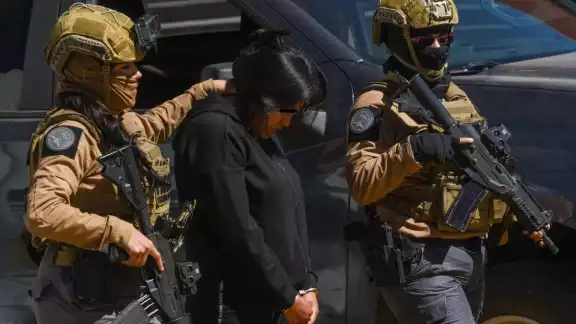 María Elena “N”, alcaldesa de Amanalco, Estado de México, es señalada por el delito de homicidio calificado María Elena “N”, alcaldesa de Amanalco, Estado de México, es señalada por el delito de homicidio calificado