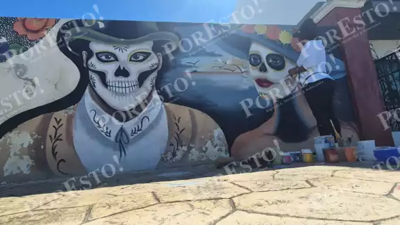 Iniciaron los trabajos de retoque de los murales del panteón antiguo de Champotón. Iniciaron los trabajos de retoque de los murales del panteón antiguo de Champotón.