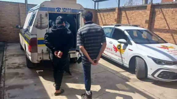 Los cinco mexicanos enfrentarán posibles cargos por violaciones a la Ley de Drogas y Tráfico de Drogas y a la Ley de Inmigración