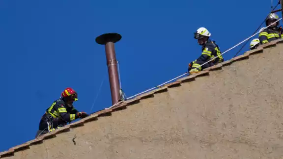 Se prevé que este viernes se realicen pruebas para garantizar el funcionamiento correcto de la chimenea Se prevé que este viernes se realicen pruebas para garantizar el funcionamiento correcto de la chimenea