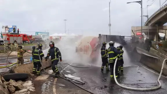De acuerdo con la alcaldesa Aleida Alavez, desde el primer momento del siniestro se activaron protocolos de emergencia