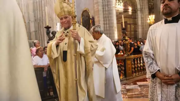 Carlos Aguiar Retes, arzobispo de México Carlos Aguiar Retes, arzobispo de México