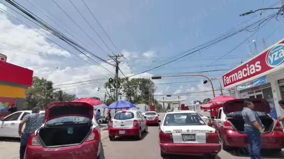 Transportistas en Campeche exigieron al nuevo titular de ARTEC, Eduardo Zubieta Marco, aplicar la Ley de Movilidad sin excepciones.