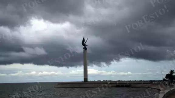 El Frente Frío 11 se extenderá sobre la Península de Yucatán, afectando a Campeche durante el puente festivo. El Frente Frío 11 se extenderá sobre la Península de Yucatán, afectando a Campeche durante el puente festivo.