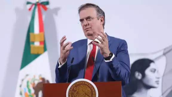 Marcelo Ebrard Casaubón, secretario de Economía Marcelo Ebrard Casaubón, secretario de Economía