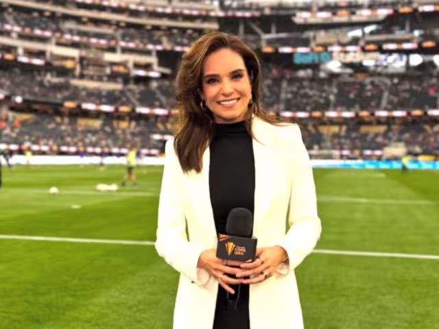 Tania Rincón explica el supuesto fraude que le hicieron el Escorpión Dorado y Werevertumorro