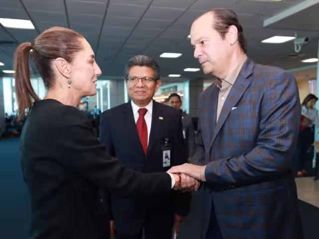 La presidenta Claudia Sheinbaum se reunión con el canciller de Panamá, Javier Martínez-Acha