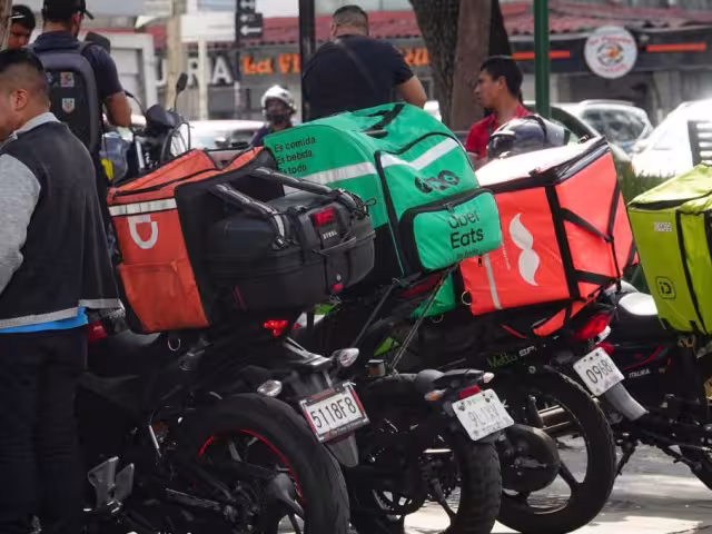 La iniciativa responde a una necesidad urgente de regular las condiciones laborales de más de 650 mil trabajadores