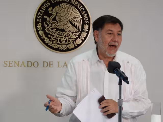 Gerardo Fernández Noroña, presidente de la Mesa Directiva del Senado de la República