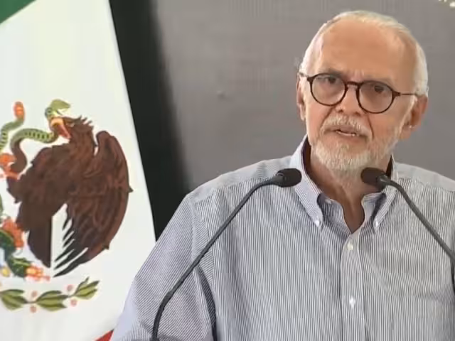 Miguel Ángel navarro Quintero, gobernador de Nayarot