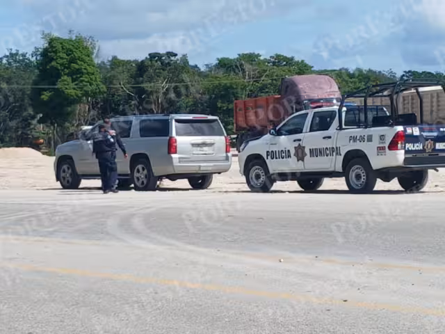 Operativo en Escárcega: detienen camioneta con vidrios polarizados sobre la avenida Solidaridad