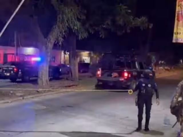 Las autoridades han desplegado un operativo para tratar de identificar y detener al responsable