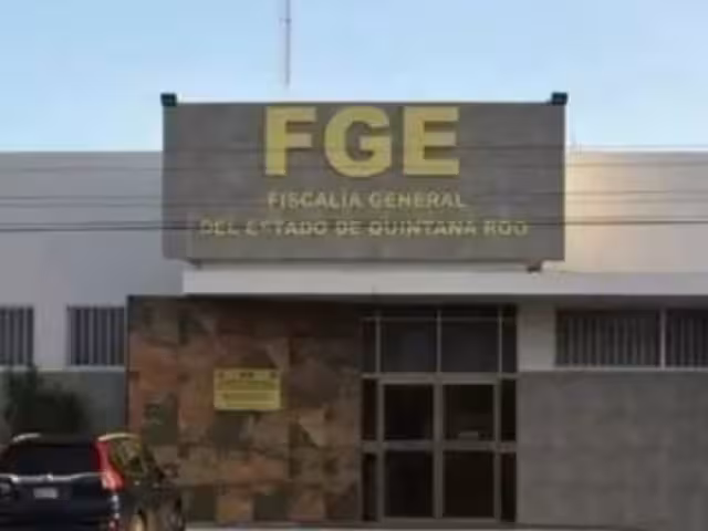 Mujer es detenida con paquetes de marihuana en paquetería de Chetumal