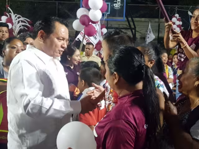 Sigue la intervención de Joaquín Díaz Mena en Chumayel