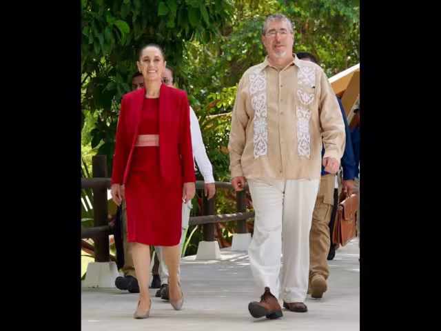 Claudia Sheinbaum, presidenta de México y Bernardo Arévalo, presidente de Guatemala