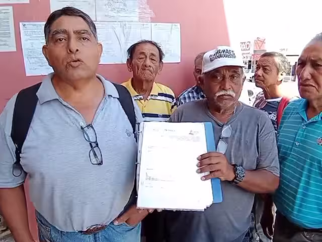 Jubilados petroleros afectados por el robo de la última plaza organizarán asambleas en 14 estados