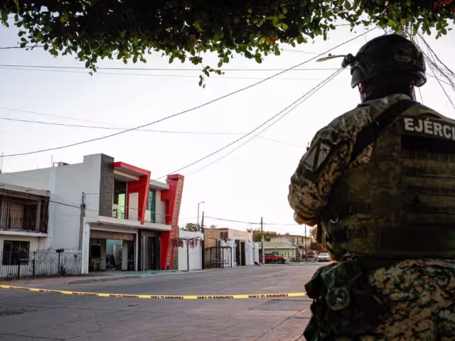 En Culiacán y Elota, se aseguraron vehículos con reporte de robo