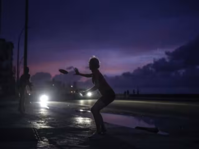 Un apagón masivo dejó a Cuba sin electricidad este miércoles